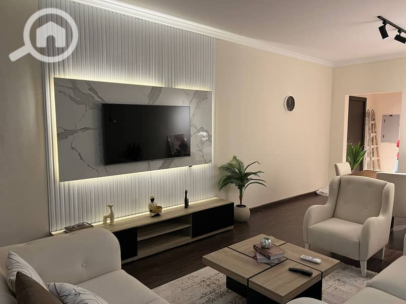 14 eae81e9c-6b95-4ed9-b7cc-905c0ca396b7. jpg