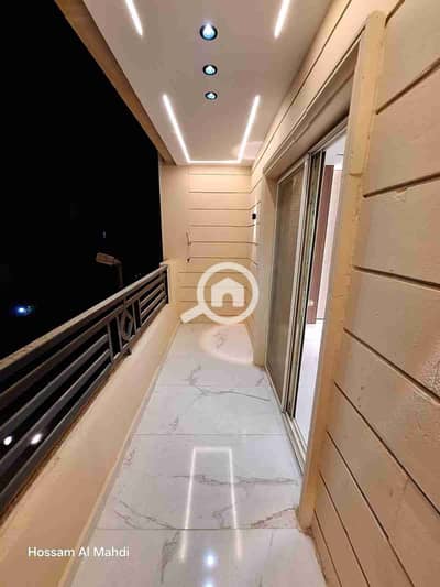 شقة 3 غرف نوم للبيع في حدائق الاهرام، الجيزة - IMG-20251031-WA0099. jpg