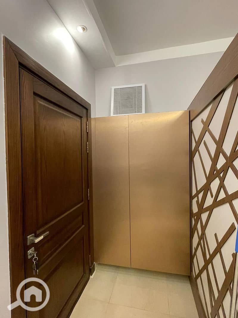 3 13f04a99-efdb-4efc-990a-15d8f8114d5b. jpg