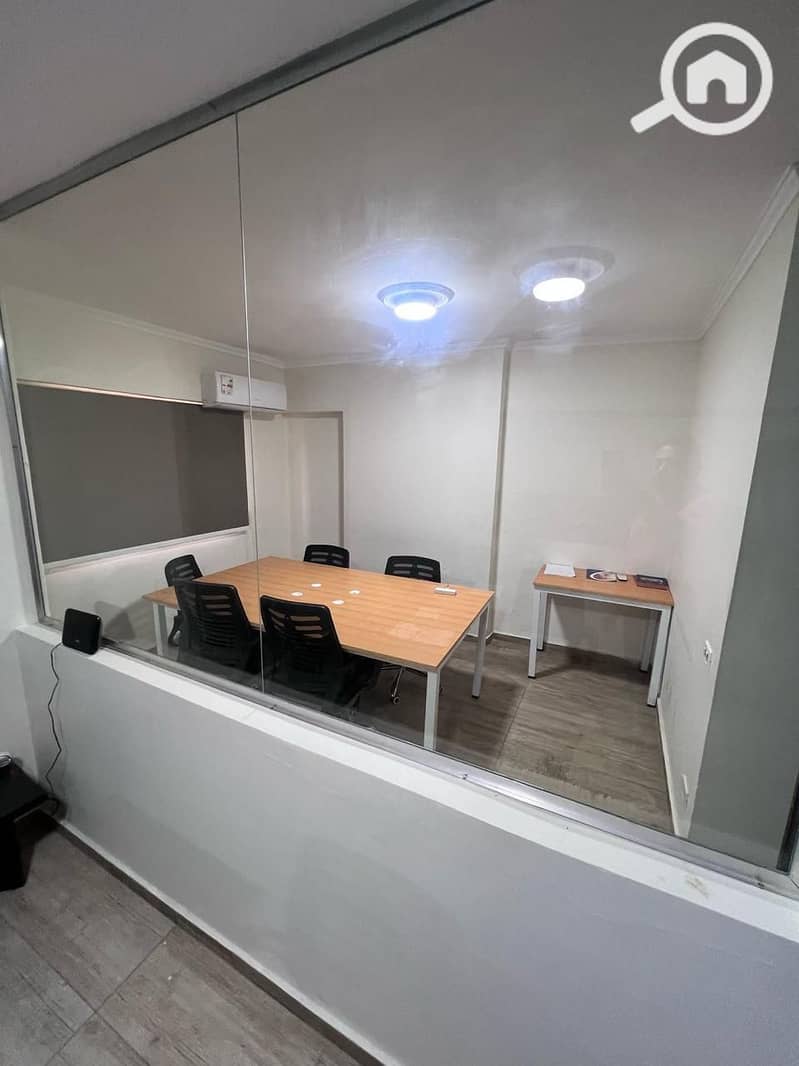 4 5dc7934c-2ef9-4b9c-a93b-58956a08a3ae. jpeg