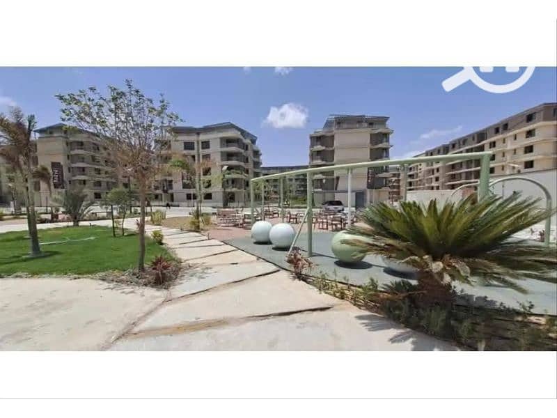 8 7017726-c8dc0o. jpg