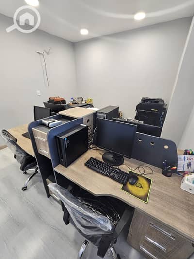 مکتب  للايجار في القطامية، القاهرة - c6dfa189-42bf-4b1e-b74a-abe6d09c2921. jpeg