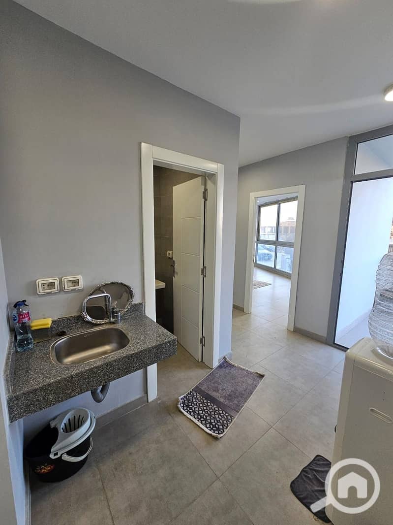 3 f35ff5ec-bf90-4e8a-9489-5d5069e1b079. jpeg