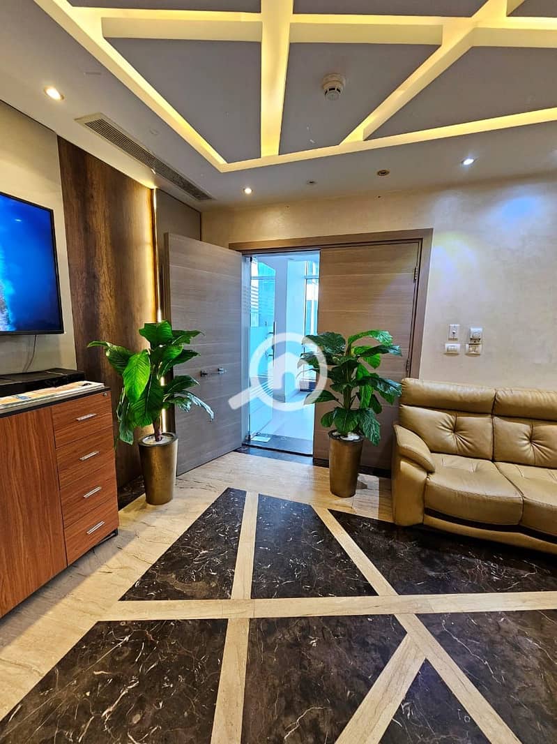 2 4e1d895e-26c3-4f73-a180-53742086a9e2. jpeg