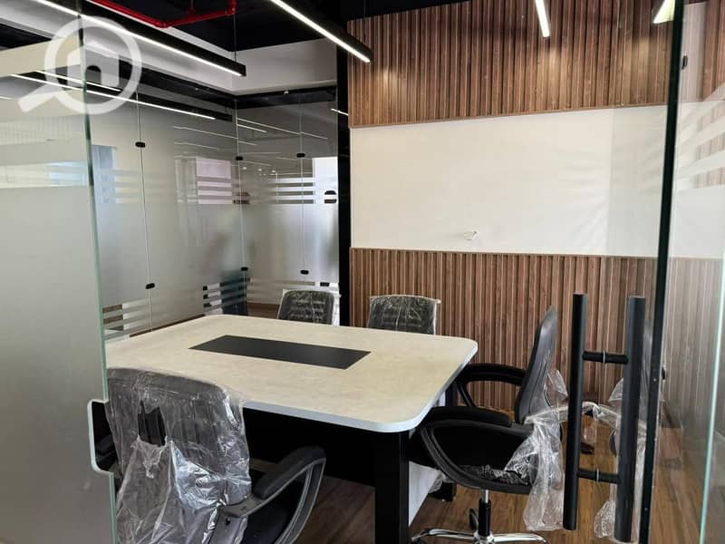 2 69e4feef-7e94-4694-94cc-be7d8dd30b0d. jpeg