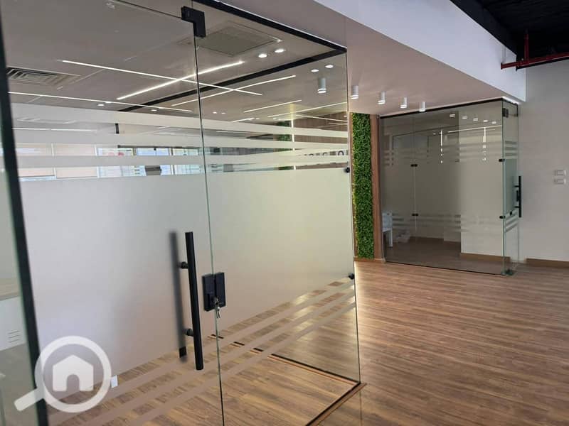 3 446d1978-8d69-4760-a19c-18a8552e54f3. jpeg