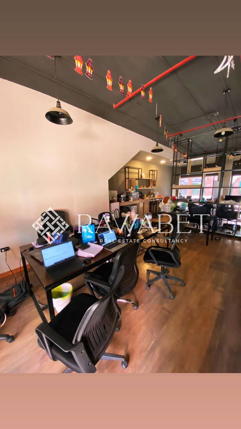 2 04782A20-1C78-42A1-8A95-61B4274328C8. jpeg