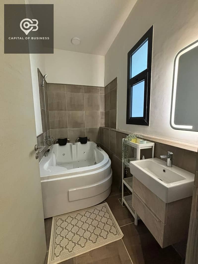 8 WhatsApp Image 2025-10-21 at 4.58. 11 PM (2). jpeg