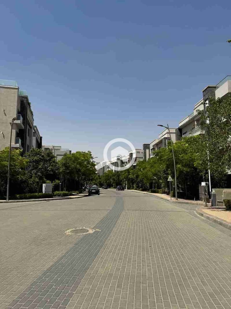 8 IMG_20250905_230234_503. jpg