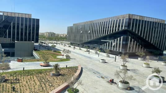 Office for Sale in New Cairo, Cairo - 1b7705c9-9231-4f7f-a970-b3475f24d470. jpg