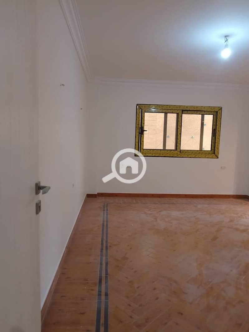 9 4ef16f50-1561-4a19-b4fb-5091887b644f. jpeg