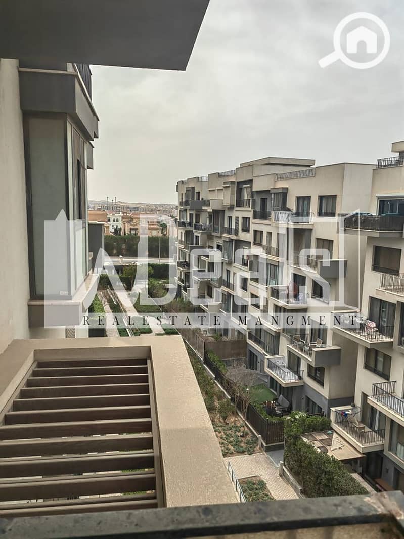 2 1317eb45-7f6b-45f8-a120-7db1f09f9c4c. jpg