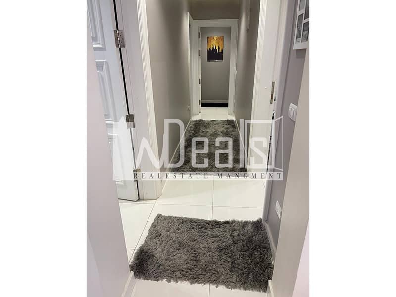 10 227f5def-ce75-4490-8937-65d003df4a6a. jpg