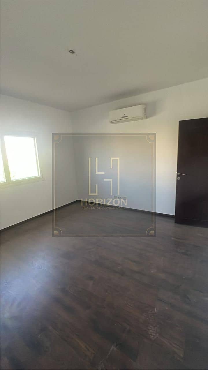 5 WhatsApp Image 2025-10-29 at 9.15. 44 PM (1). jpeg