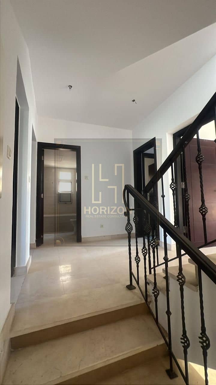 6 WhatsApp Image 2025-10-29 at 9.15. 44 PM. jpeg