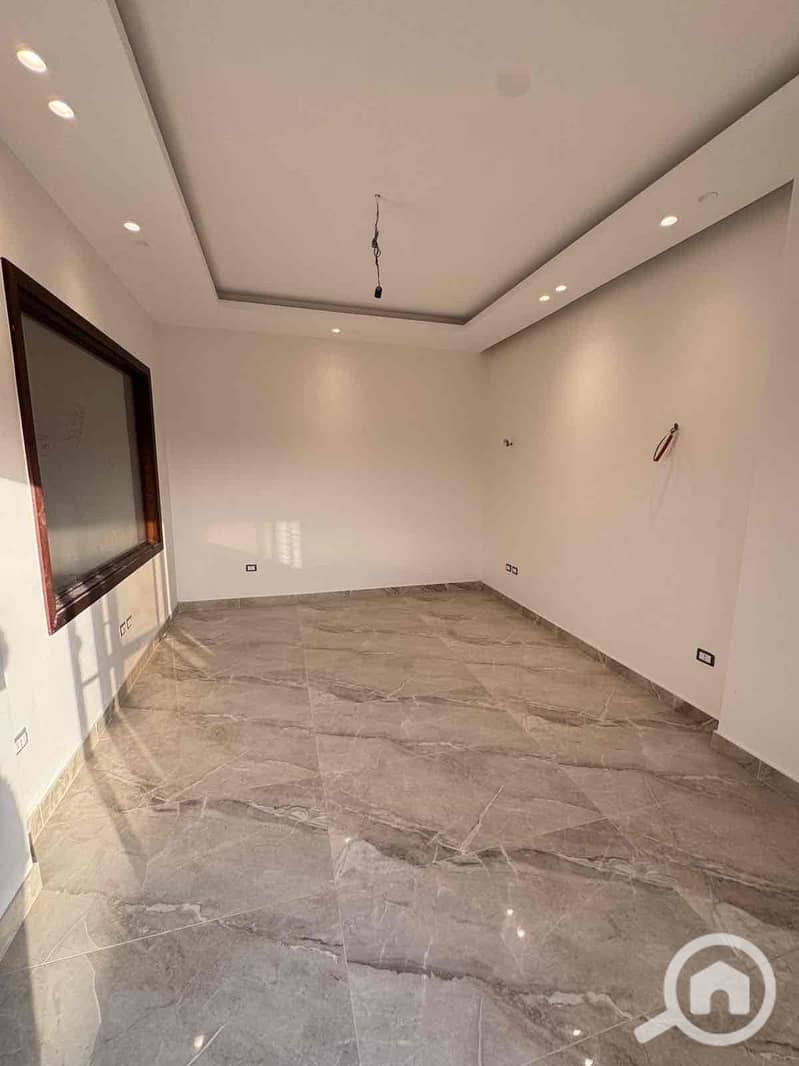 5 a98274a4-dfb3-4074-b150-779f830faeda. jpg