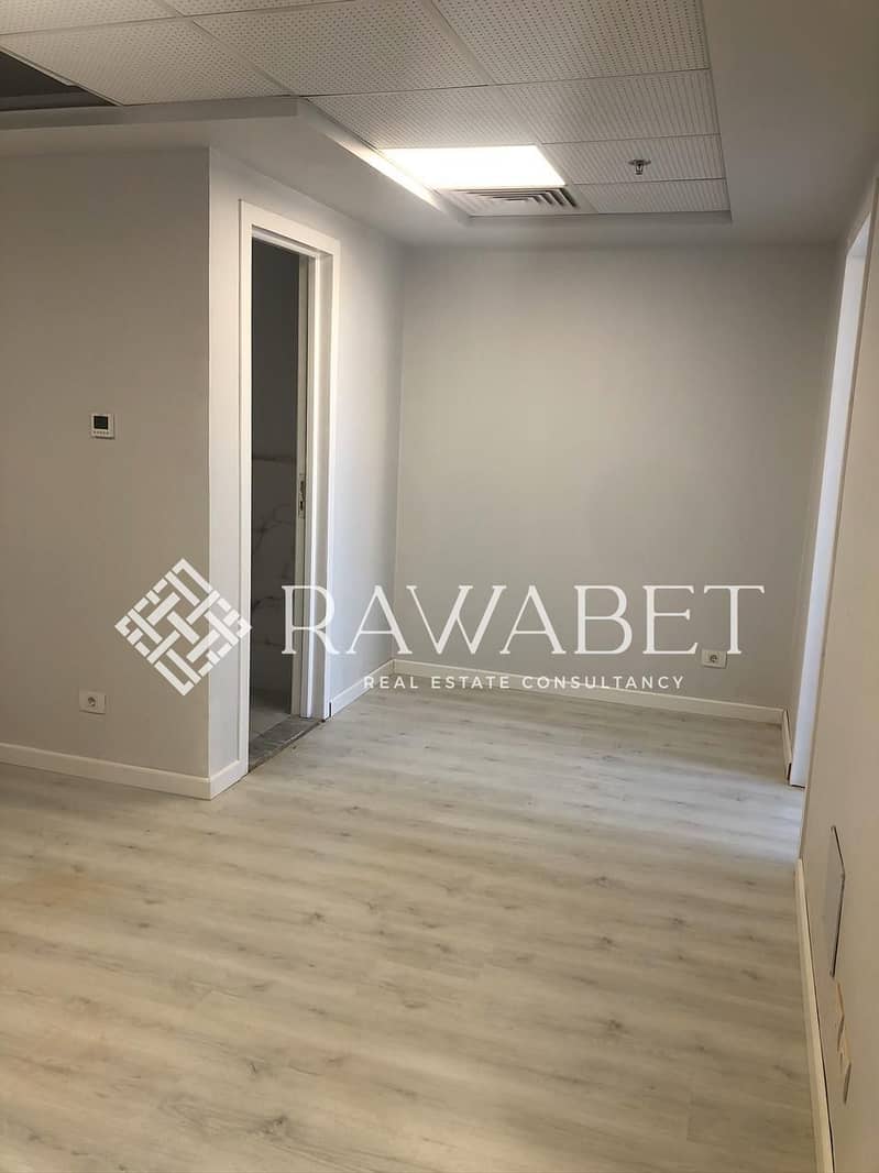 3 WhatsApp Image 2025-09-23 at 7.12. 03 PM(5). jpeg