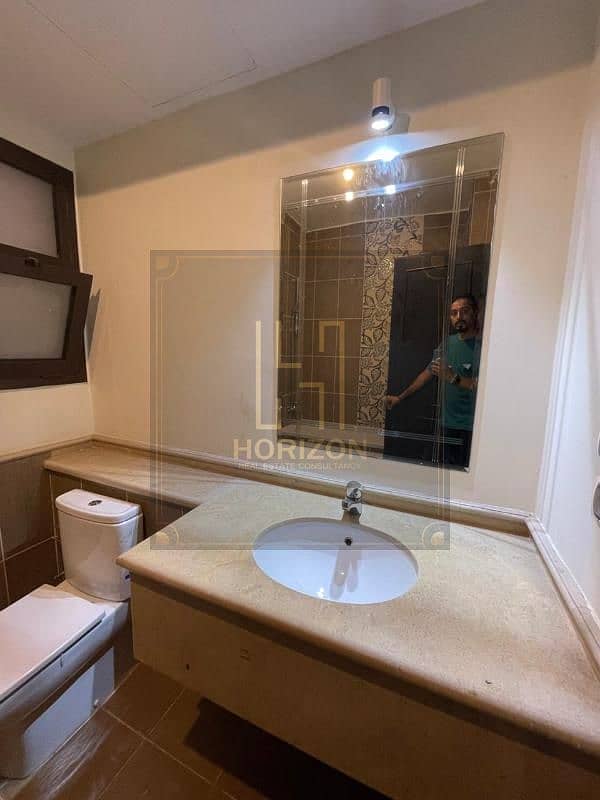 10 WhatsApp Image 2025-10-04 at 4.08. 09 PM. jpg