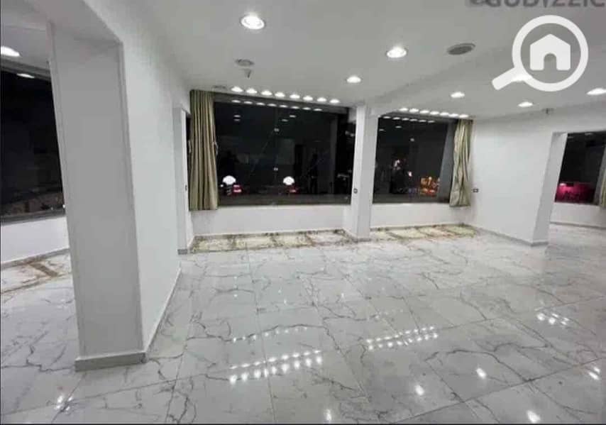 3 b0c2bf30-bec2-4fb4-aef3-afd305fb54ad. jpg