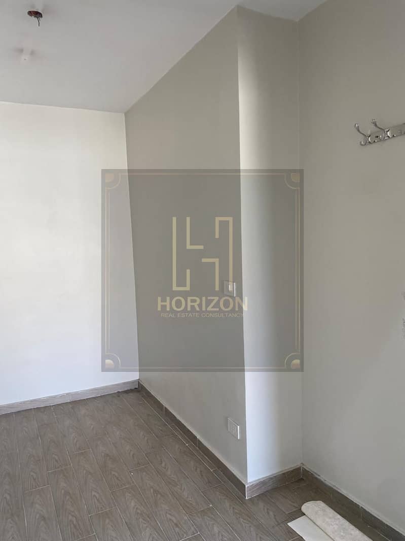 8 WhatsApp Image 2025-10-29 at 5.42. 17 PM. jpeg