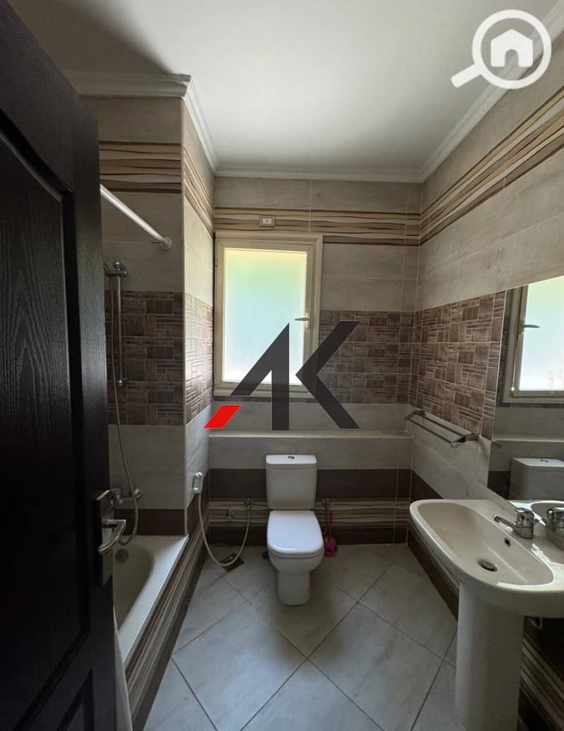 23 WhatsApp Image 2025-10-30 at 1.45. 31 PM. jpeg