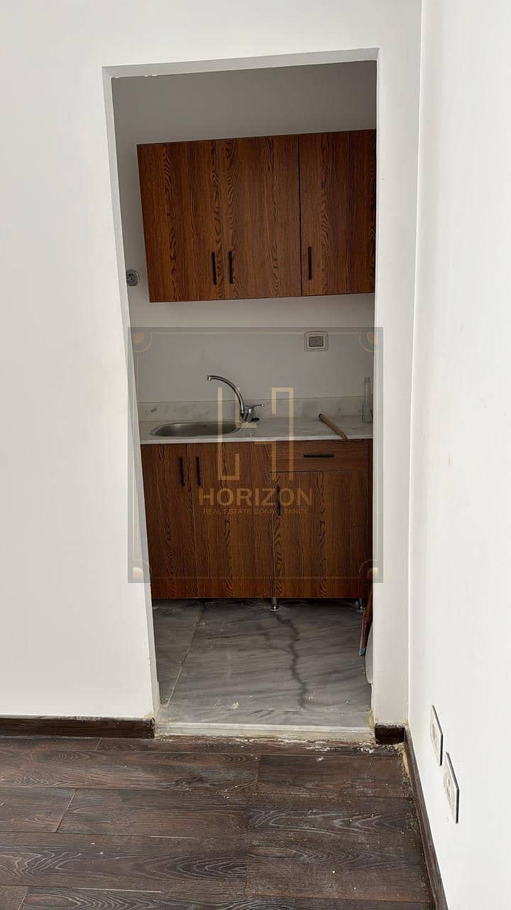 3 WhatsApp Image 2025-03-05 at 10.54. 59 AM (1). jpeg