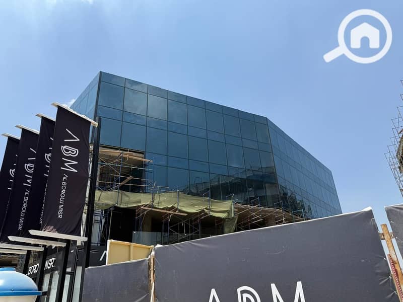 4 877c90ac-7b86-4db9-8164-b284e140d3d1. jpg