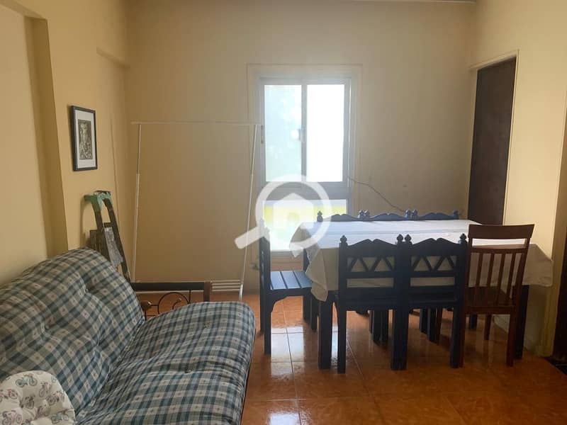 8 987c469c-0d1e-49b1-b836-112f74a63c64. jpeg