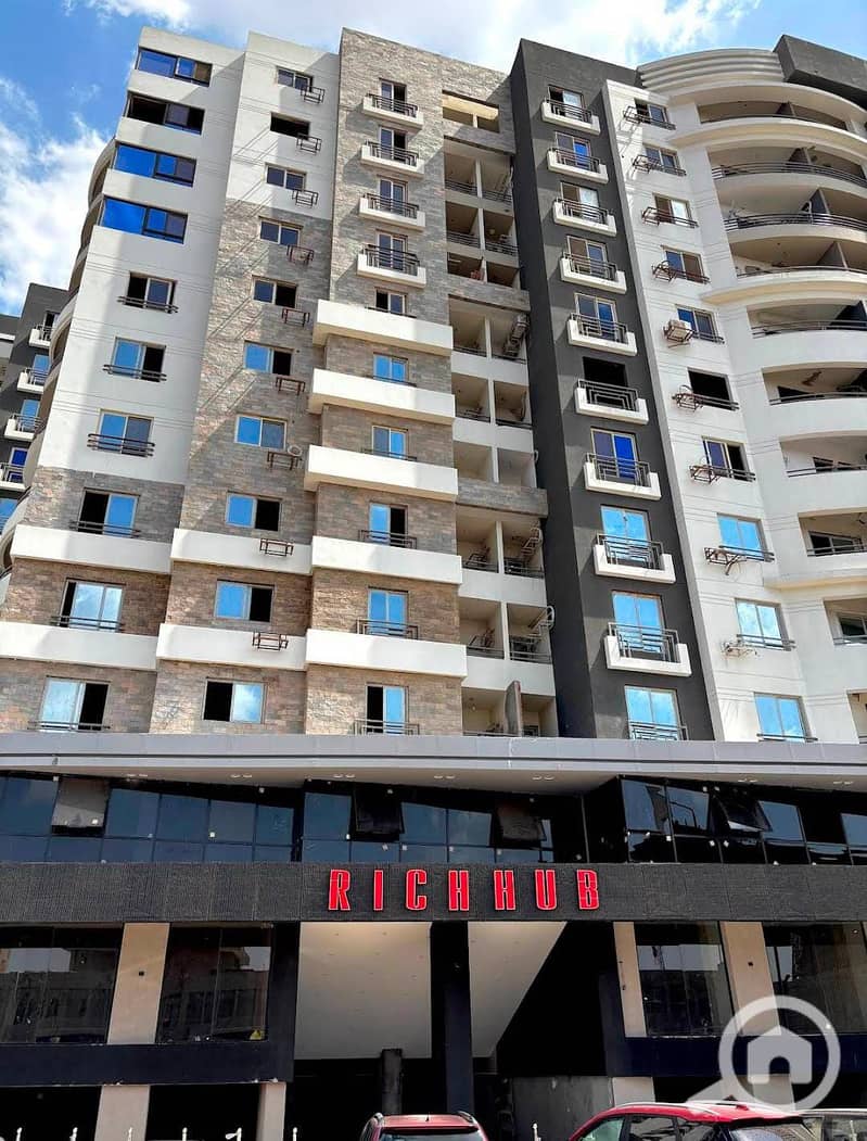 6 284a6d75-19a9-41ba-b9d8-a040f9ec4ec3. jpg