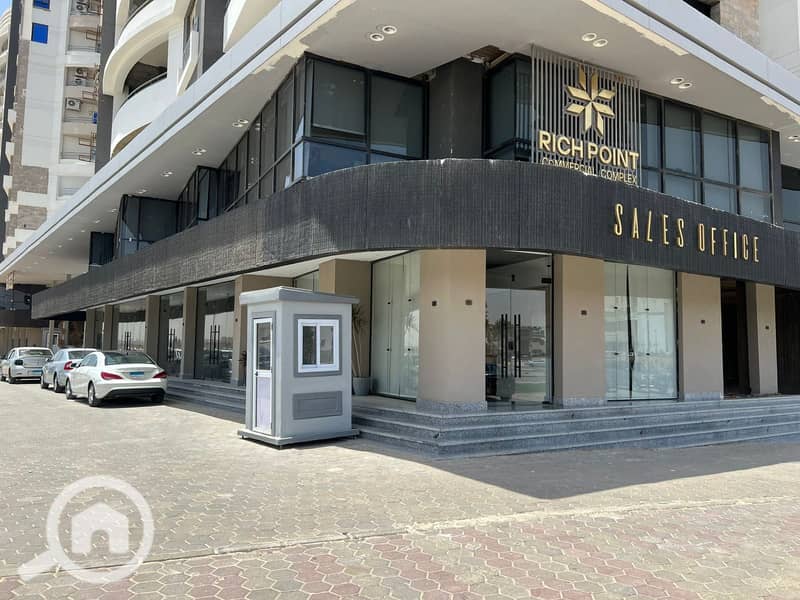 10 dbb649a9-f005-44ce-8da8-53c3eec6d04f. jpg