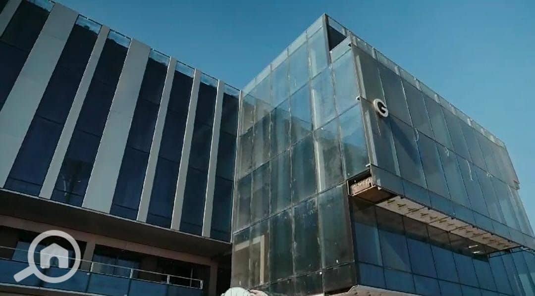 4 fdf5a1cb-9c02-4976-b472-e90546b1d581. jpg