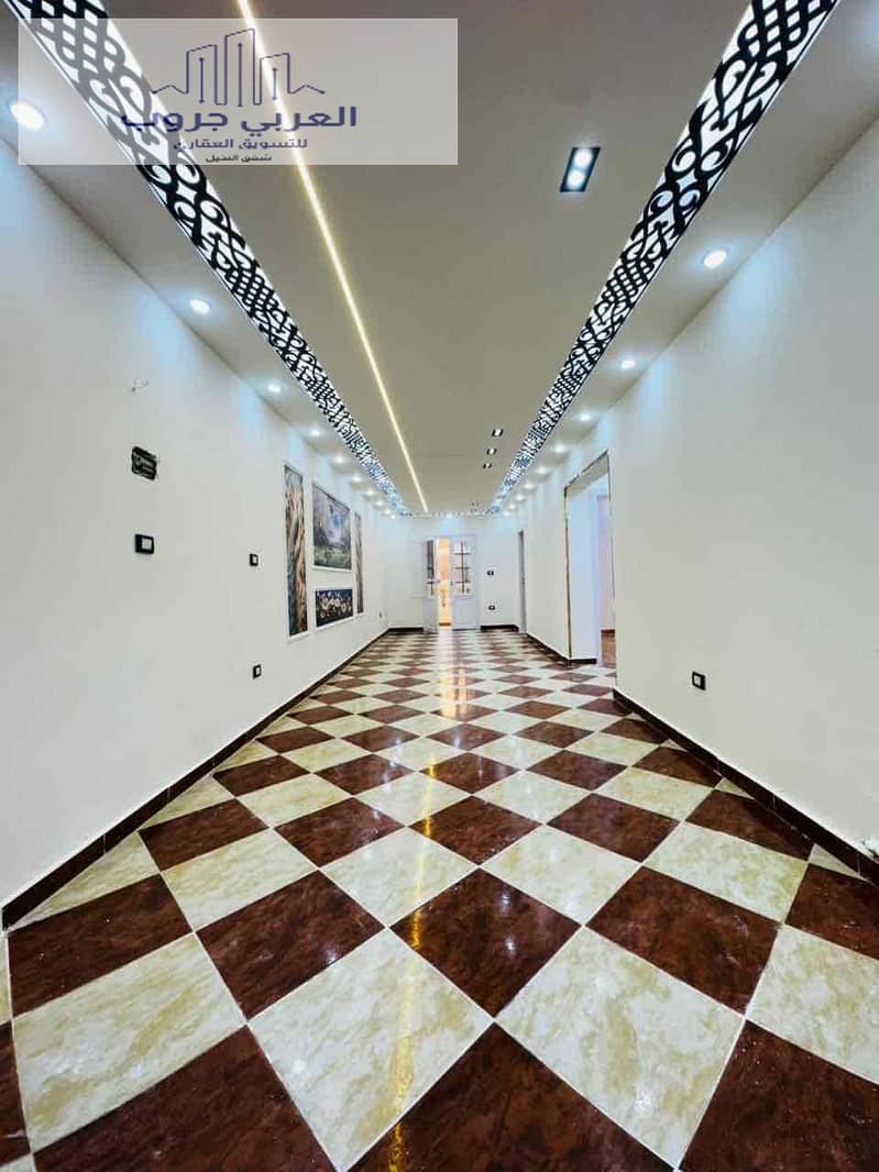 3 82805dfe-023a-49a3-be36-a48ce9852e14. jpg