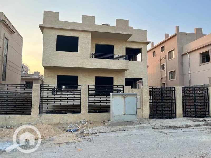 3 WhatsApp Image 2025-10-03 at 9.18. 20 PM. jpeg