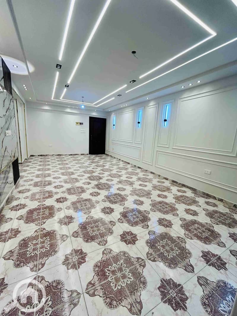 1000820786. jpg 1000820786. jpg