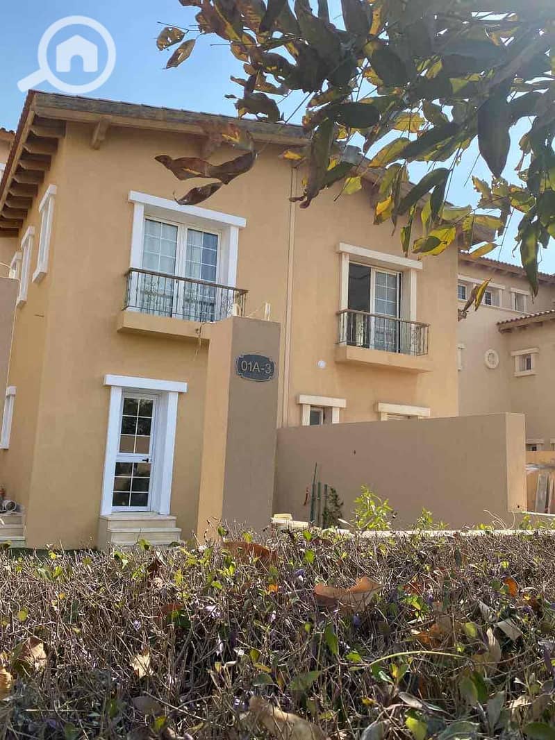 20 555a57a4-e388-438f-bf65-2b02e01a0ba0. jpg