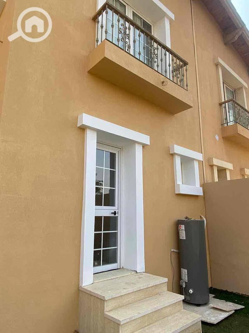 13 d26829c8-0c6d-41c9-8eda-75d308f3f399. jpg