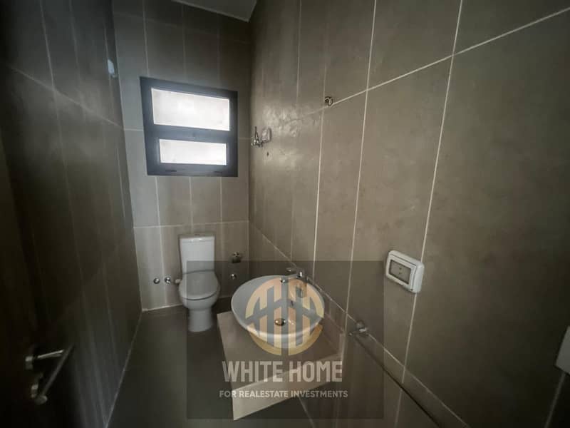 10 52069492-429c-4d84-bac7-a30ad0429435. jpeg