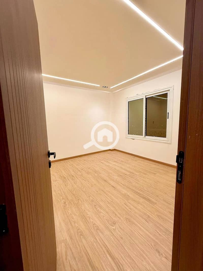 5 WhatsApp Image 2025-11-01 at 09.35. 19_5c5dce92. jpg