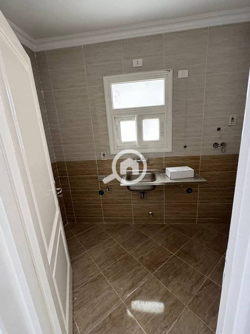 7 WhatsApp Image 2025-09-10 at 9.12. 45 PM. jpeg