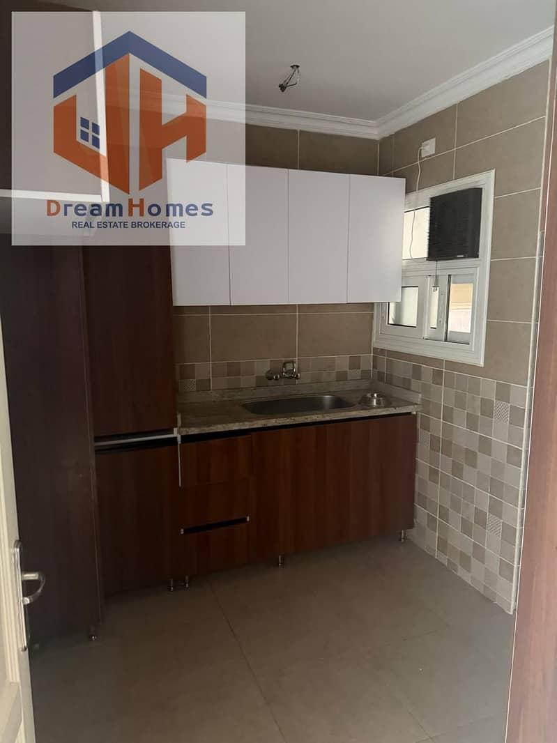 4 a420575b-3856-4912-8971-927ffea1e1ba. jpeg