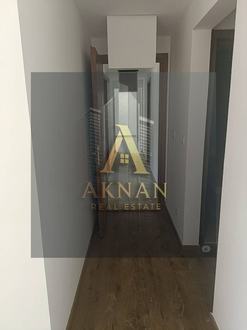 5 WhatsApp Image 2025-08-20 at 12.30. 18 (1). jpeg