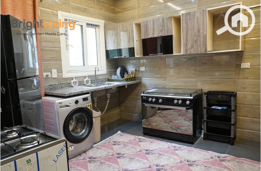 12 ef3dc6f1-2d4b-4094-8cfb-ba249dd44880. jpg