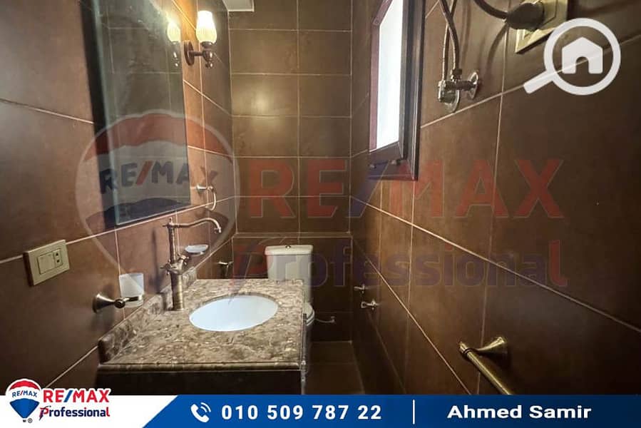 18 WhatsApp Image 2025-10-26 at 2.33. 30 PM (4). jpg