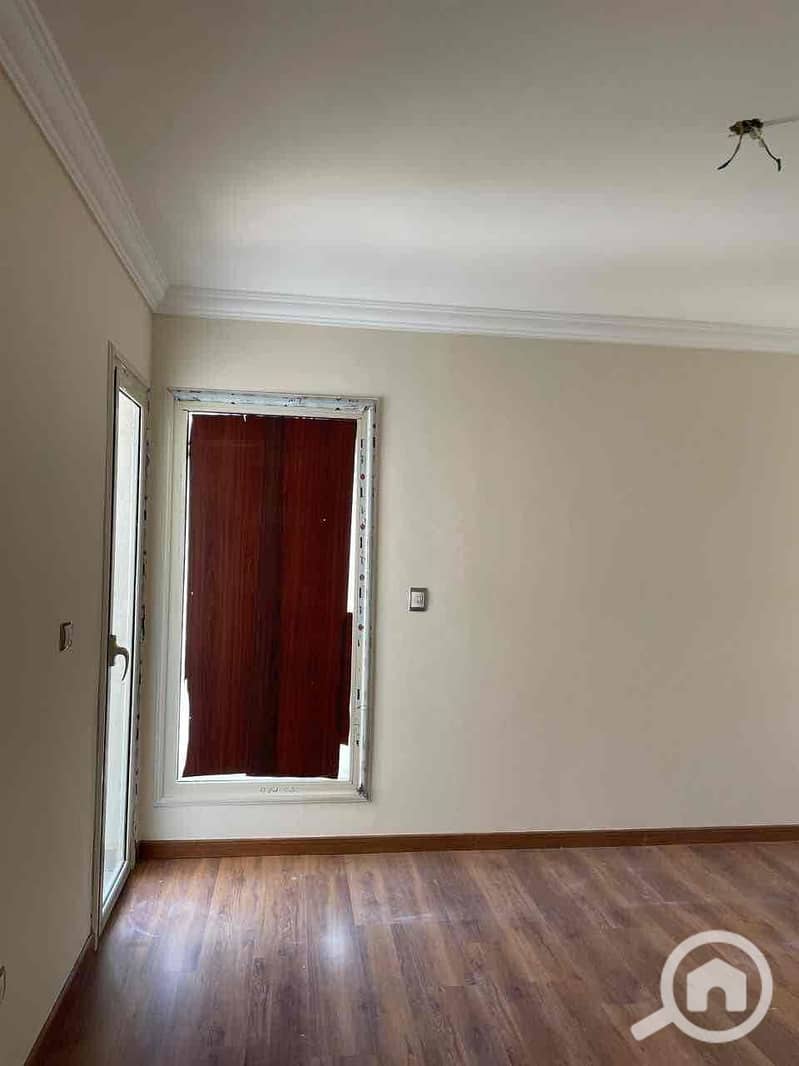 8 58c8c538-9b6e-4769-b93f-7cf9f45ede29. jpg