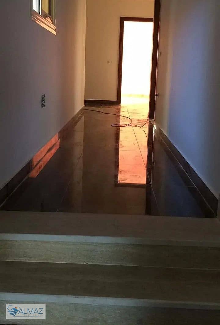 6 WhatsApp Image 2025-10-22 at 1.27. 30 PM (1). jpeg