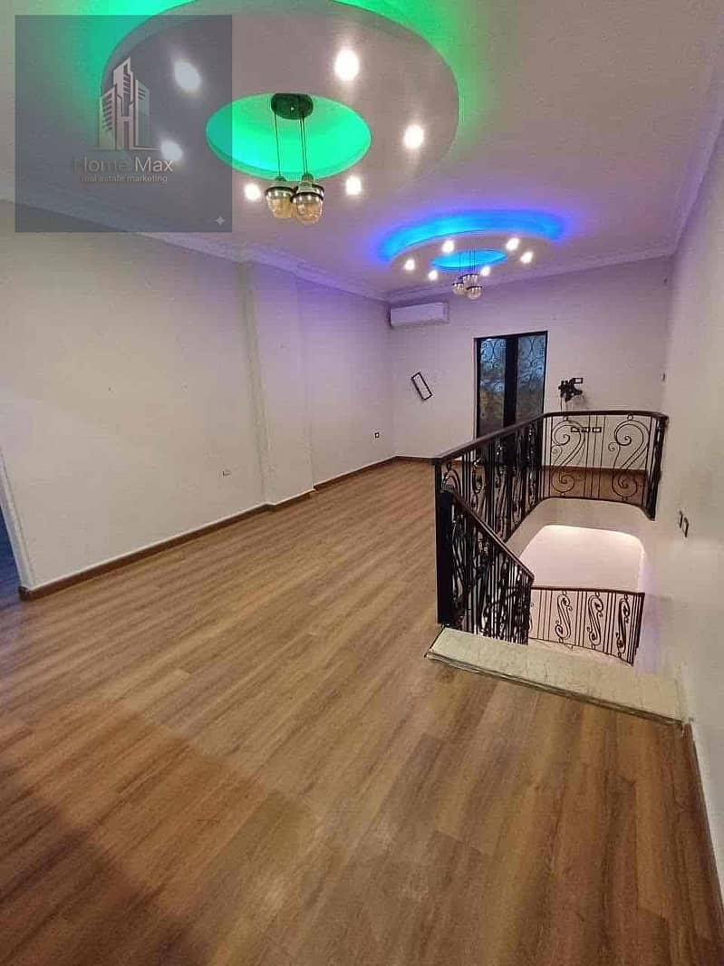 7 3b9264f2-6f6b-41e7-b394-5e54e46f53c3. jpg