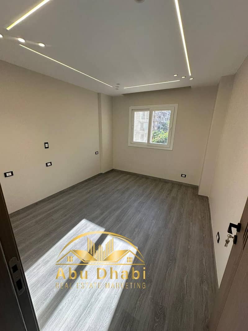 6 aeac8378-9840-4592-ba32-d2f39694b6f3. jpg