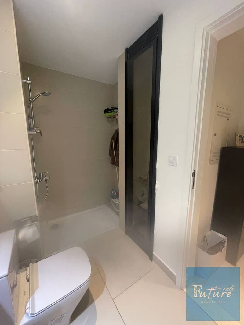 10 WhatsApp Image 2025-10-31 at 1.19. 15 PM (5). jpeg