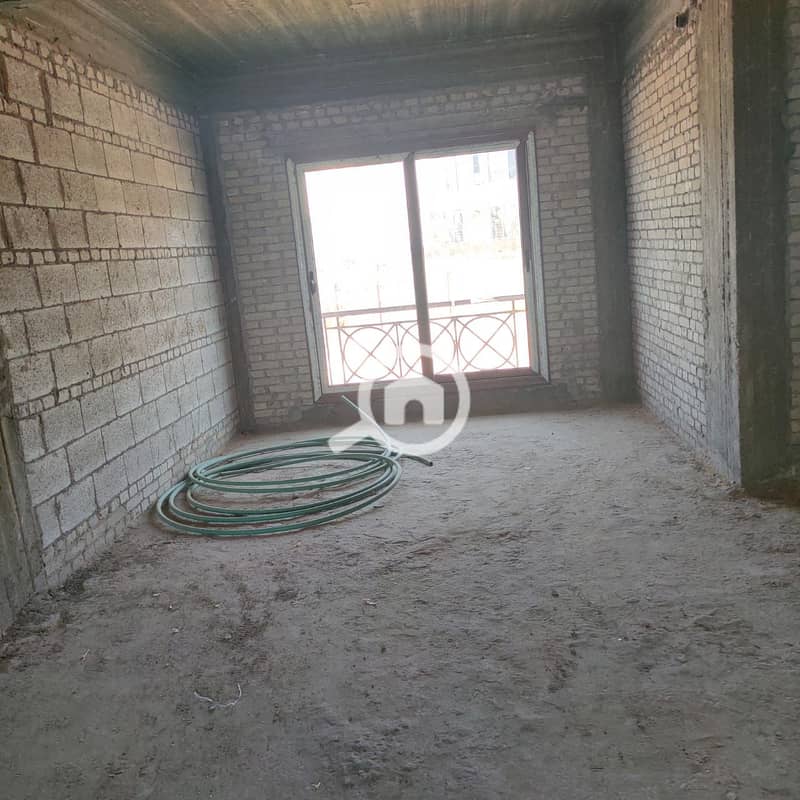 2 1fd24c75-bdba-40a8-b9a2-415acc608449. jpg