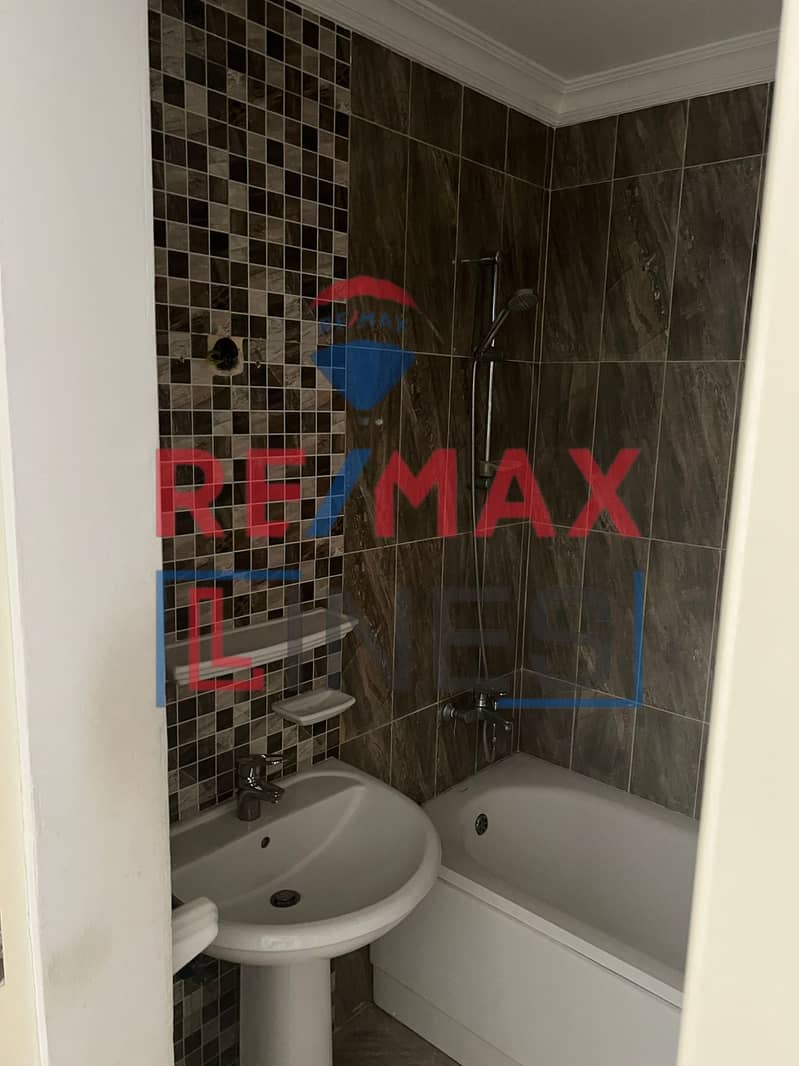 8 WhatsApp Image 2025-11-01 at 11.51. 25 AM. jpeg